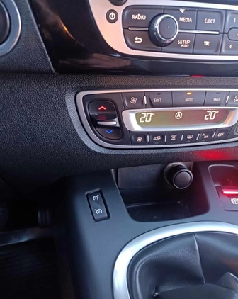 Renault Grand Scenic cena 25900 przebieg: 256500, rok produkcji 2012 z Sandomierz małe 352